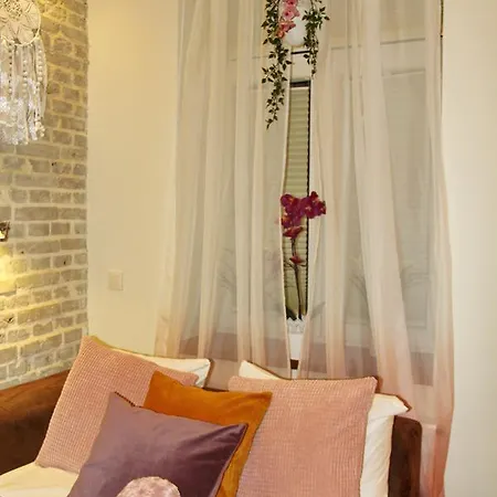 아파트 Orchid Near Wawel Castle 크라쿠프